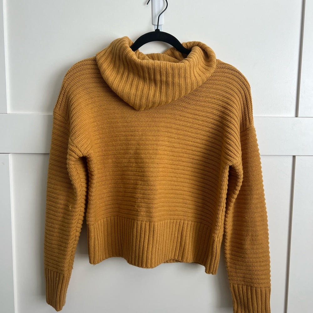 💛 Buy Two, Get One💛 Pink Rose Mustard Sweater